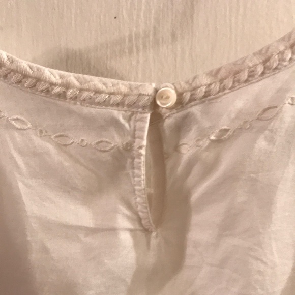 Gap Kids white eyelet shirt - Picture 4 of 4